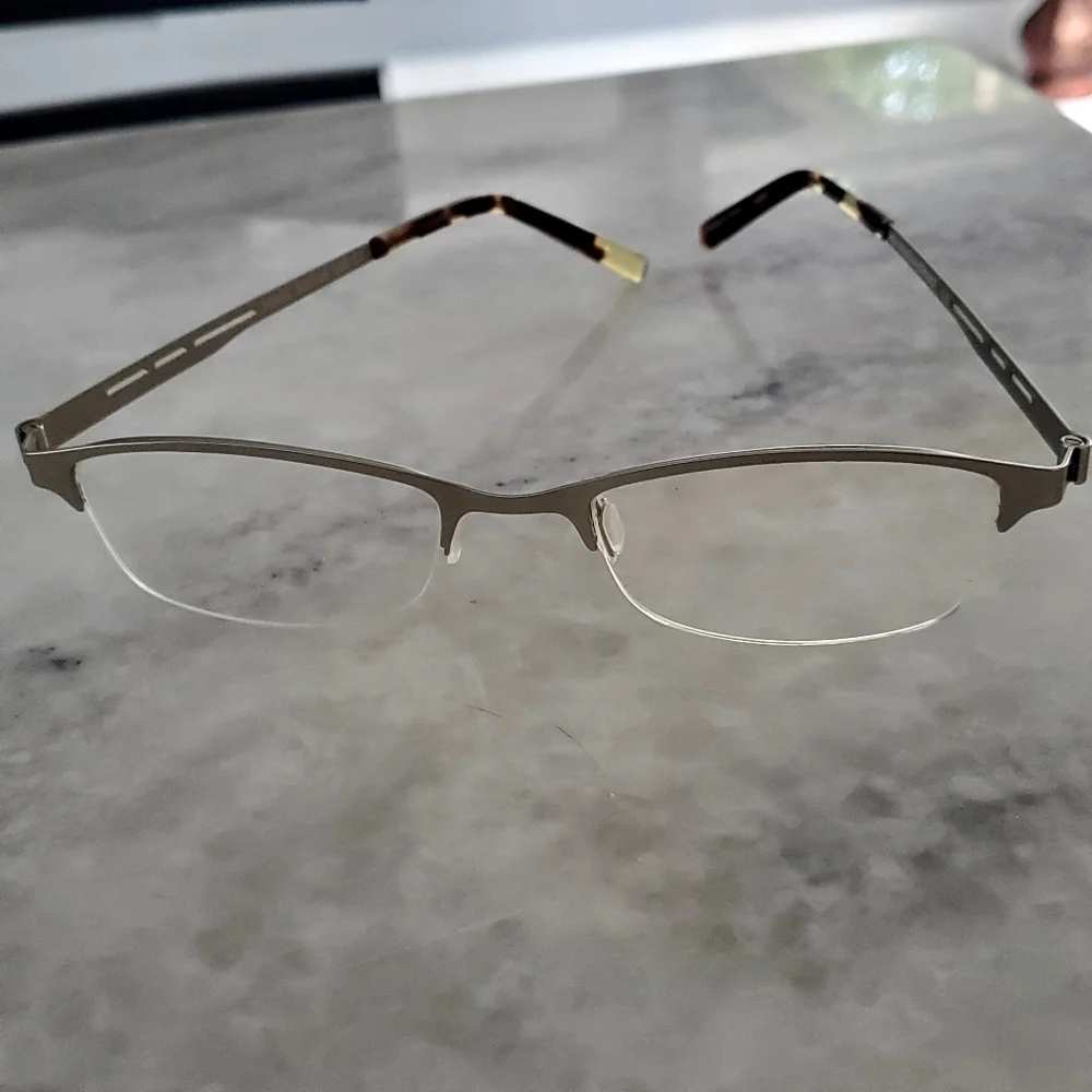 Anti Glare Progressive Reading Glasses +1.50 Nearly New